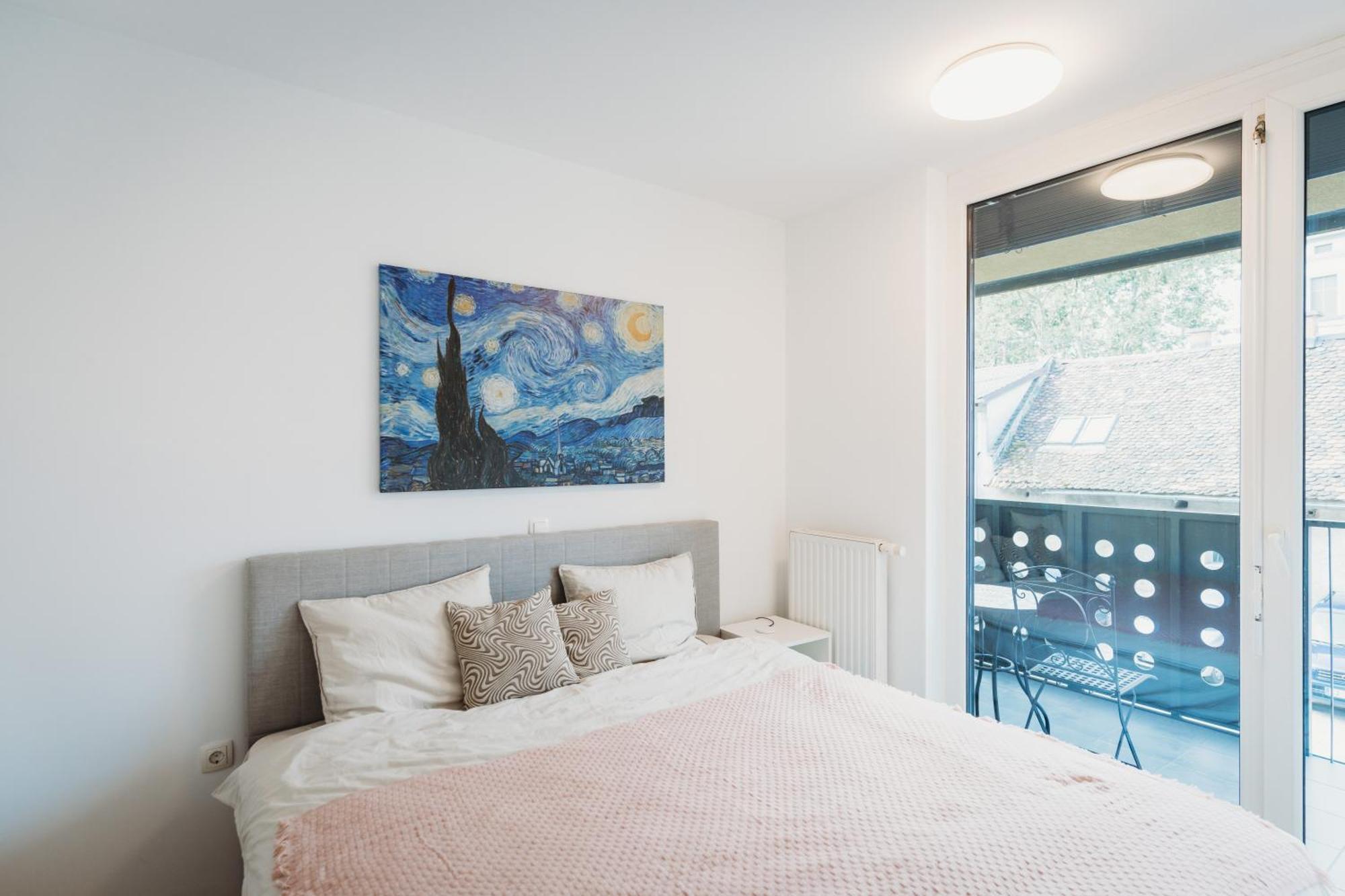 Apartman Peaceful Little Retreat, Spacious Free Garage Park